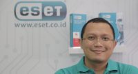 Technical Consultant PT Prosperita ESET Indonesia Yudhi Kukuh Sumber: http://tekno.kini.co.id/2017/06/15/3428/3-tipe-karyawan-penyebab-rentan-bahaya-siber Follow Twitter @KiniOnline dan FB http://fb.com/KiniOnline