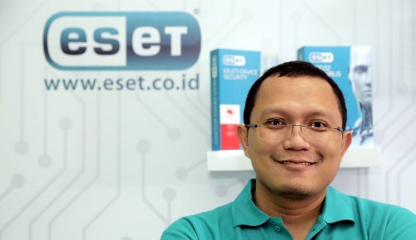 Technical Consultant PT Prosperita ESET Indonesia Yudhi Kukuh